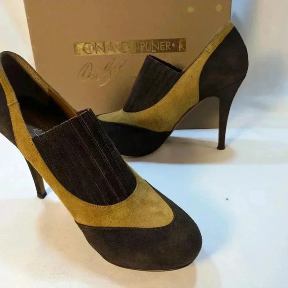 Donald J Pliner Chocolate Brown / Tan Booties/ Heels SZ 9 M Ret$650 - Picture 1 of 6